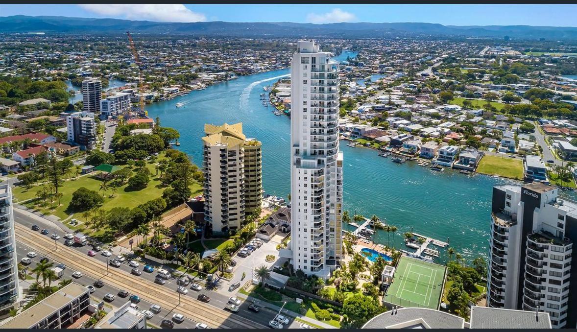 The Pinnacle Apartments Gold Coast Exterior foto